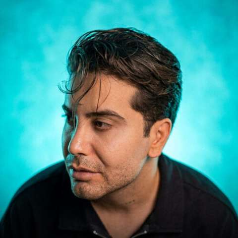 دانلود آهنگ فرشاد آزادی ارور